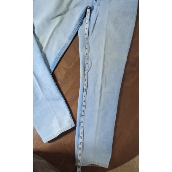 Vintage Arizona Light Wash High-Waisted Mom Jeans Size 9 Average - Picture 8 of 9